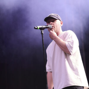 2mbSticks_0Z82170©RobertWestera_LR