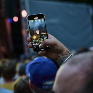 2mbSticks_0Z82245©RobertWestera_LR