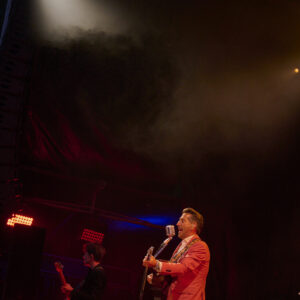 2mb Danny Vera_0Z86711