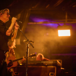 2mb Guus Meeuwis_0Z86243