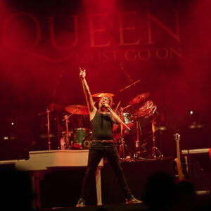 2mb Queen most go on_0Z82859