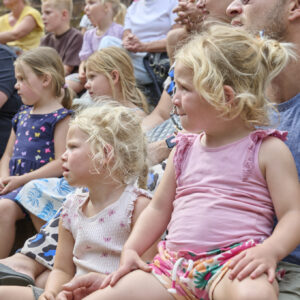 Kindervoorstelling_0Z84940_RobertWestera <2mb